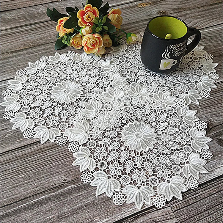 Christmas lace doilies with delicate embroidery flowers, suitable for table placemats and napkins, round mats, pads, coasters, banquet and wedding decor.