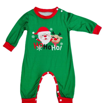 This product is a family matching homesuit pajama set with a cartoon Christmas Santa Claus design for autumn and spring. It is suitable for a family of five.