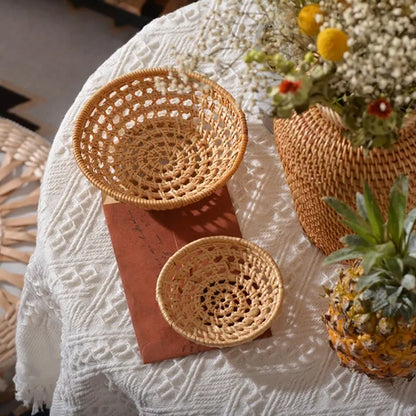 Handmade Round Rattan Woven Tray for Food and Fruit Storage